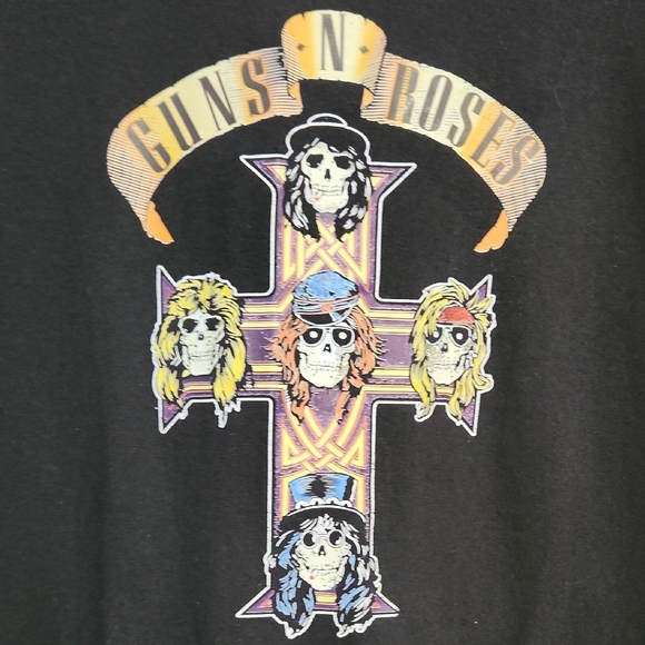 Guns And Roses Band Black Graphic V-Neck Tshirt Womens Size XL - Picture 2 of 4